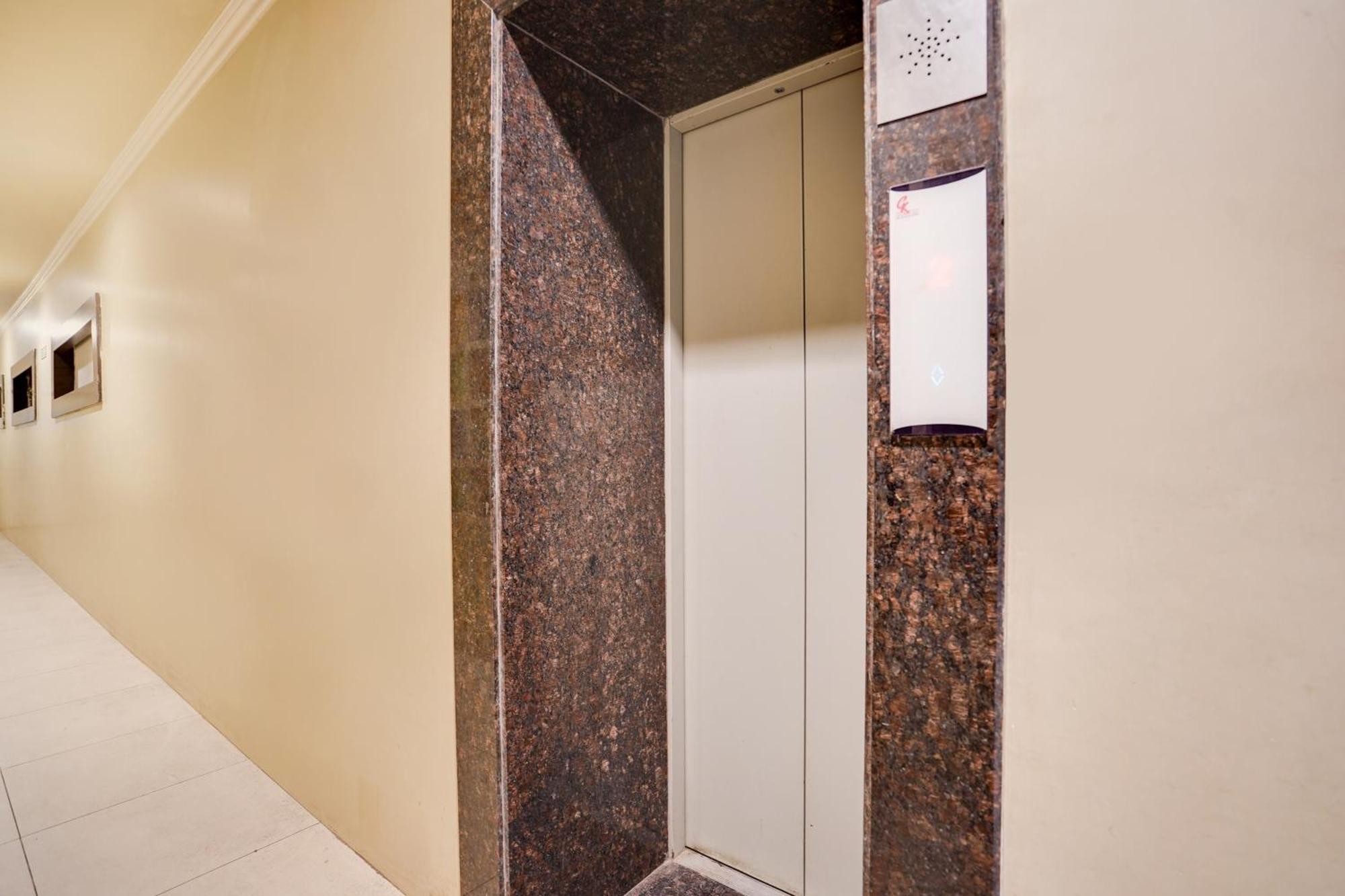Super Townhouse Mansarovar Near Metro Station Dzsaipur Kültér fotó