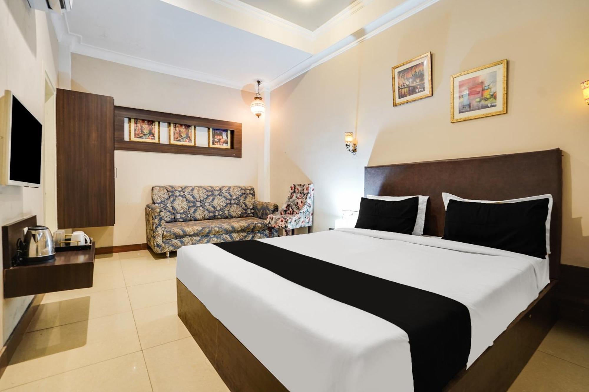 Super Townhouse Mansarovar Near Metro Station Dzsaipur Kültér fotó